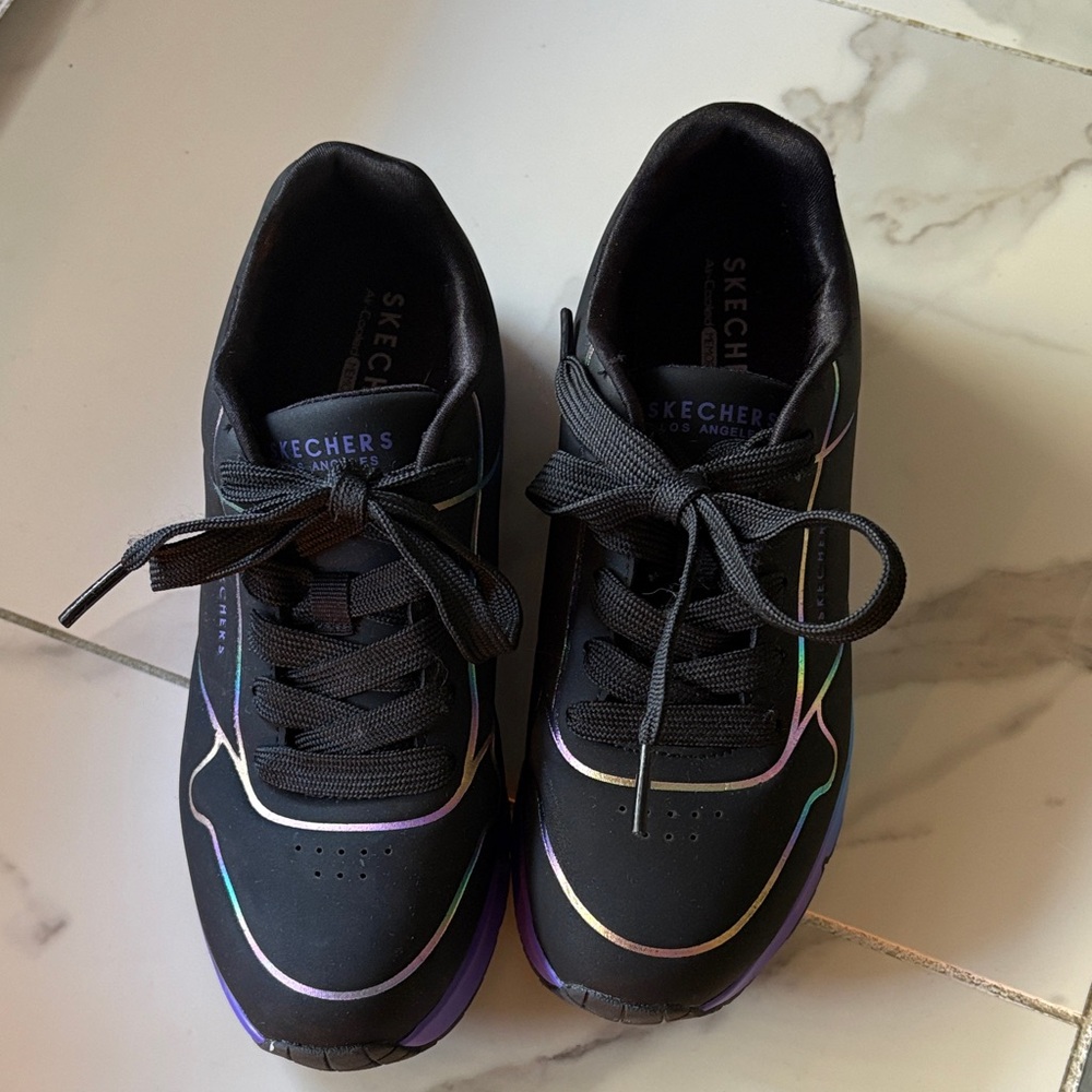Skechers Kids Sneakers in Black with Iridescent and Purple Accents